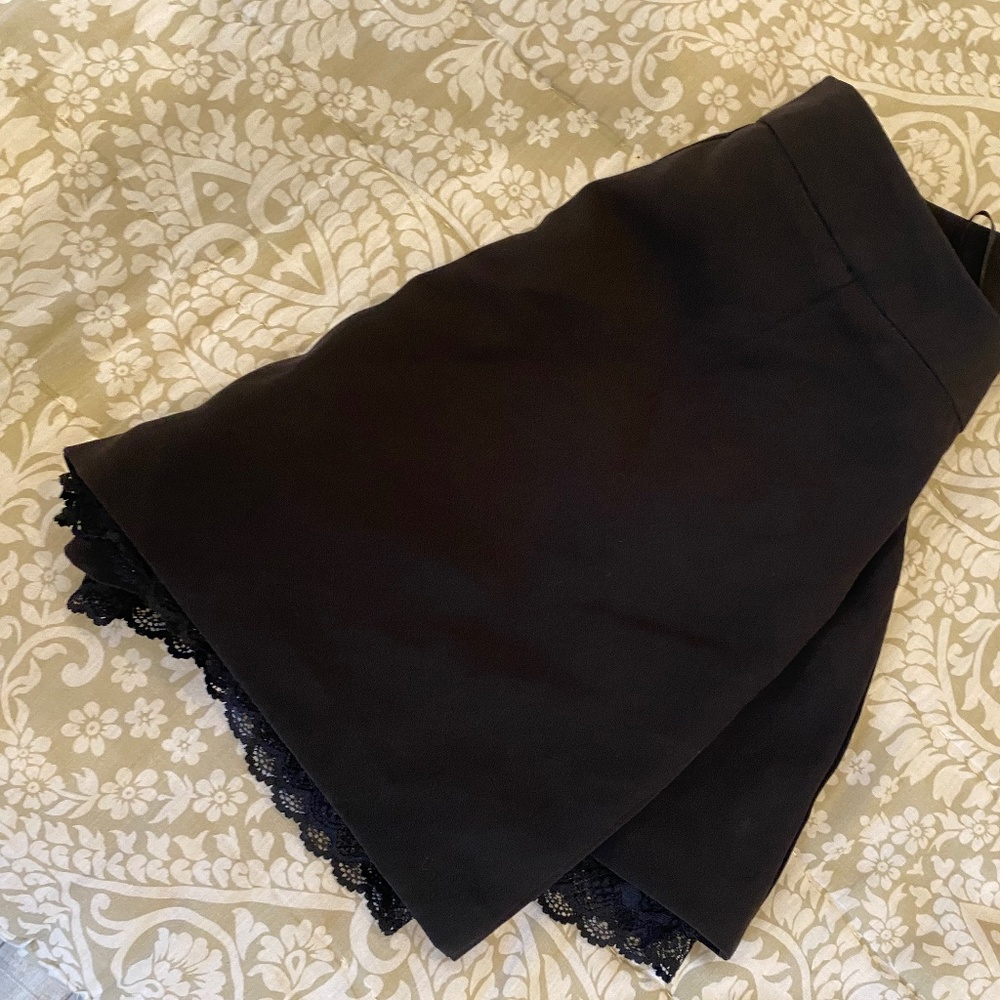Black shorts with lace